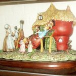 Old Woman who Lived in a Shoe by Mariangelo